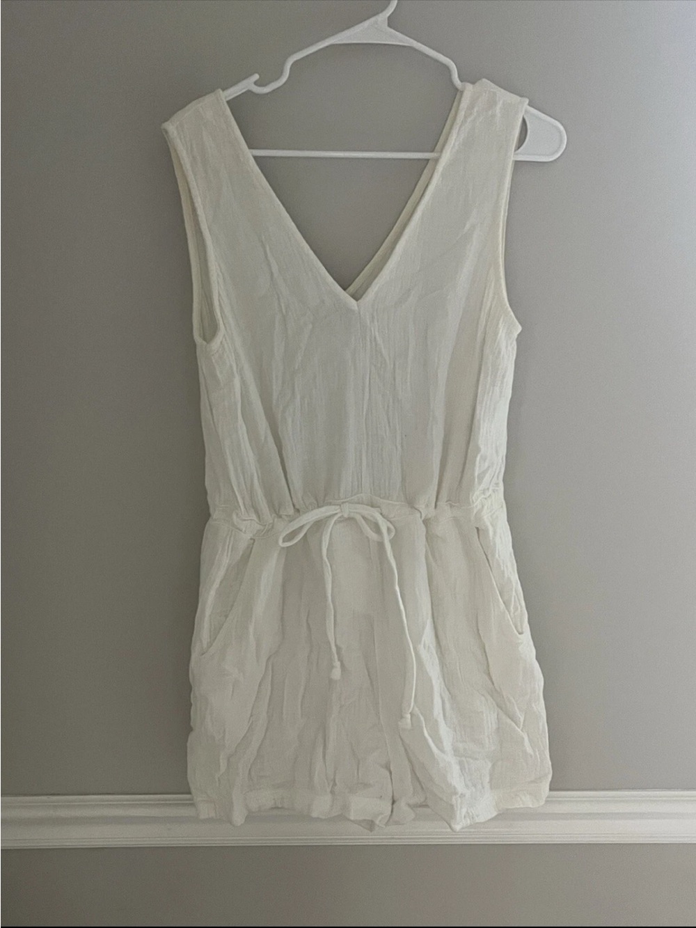 Rails White V-Neck Sleeveless Romper